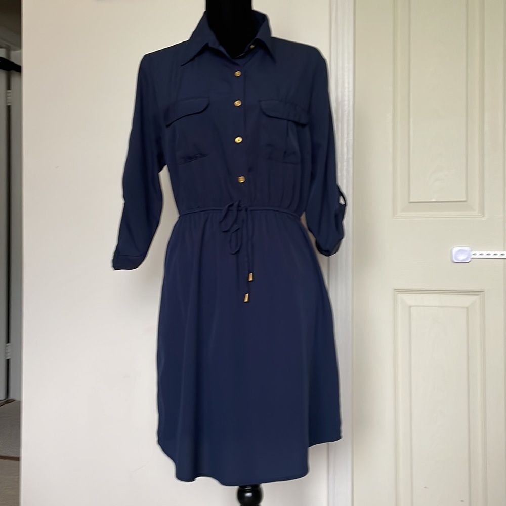Speed control a Navy blue dress. size L